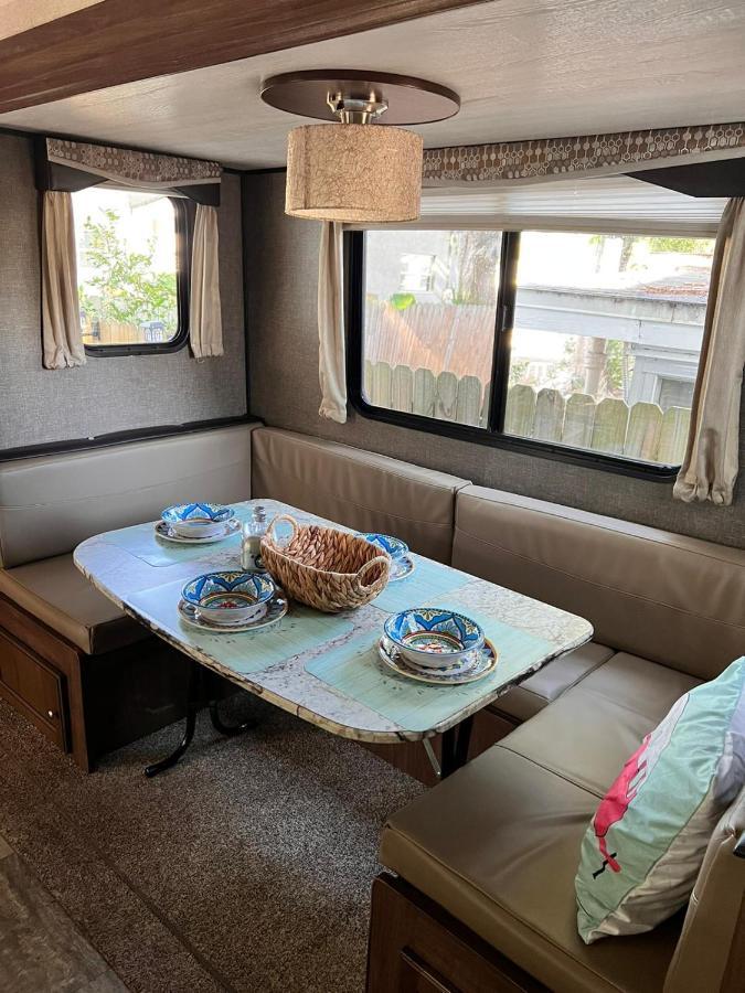 Rv Camper Paradise On The Wheels In Clearwater Beaches Ларґо Екстер'єр фото